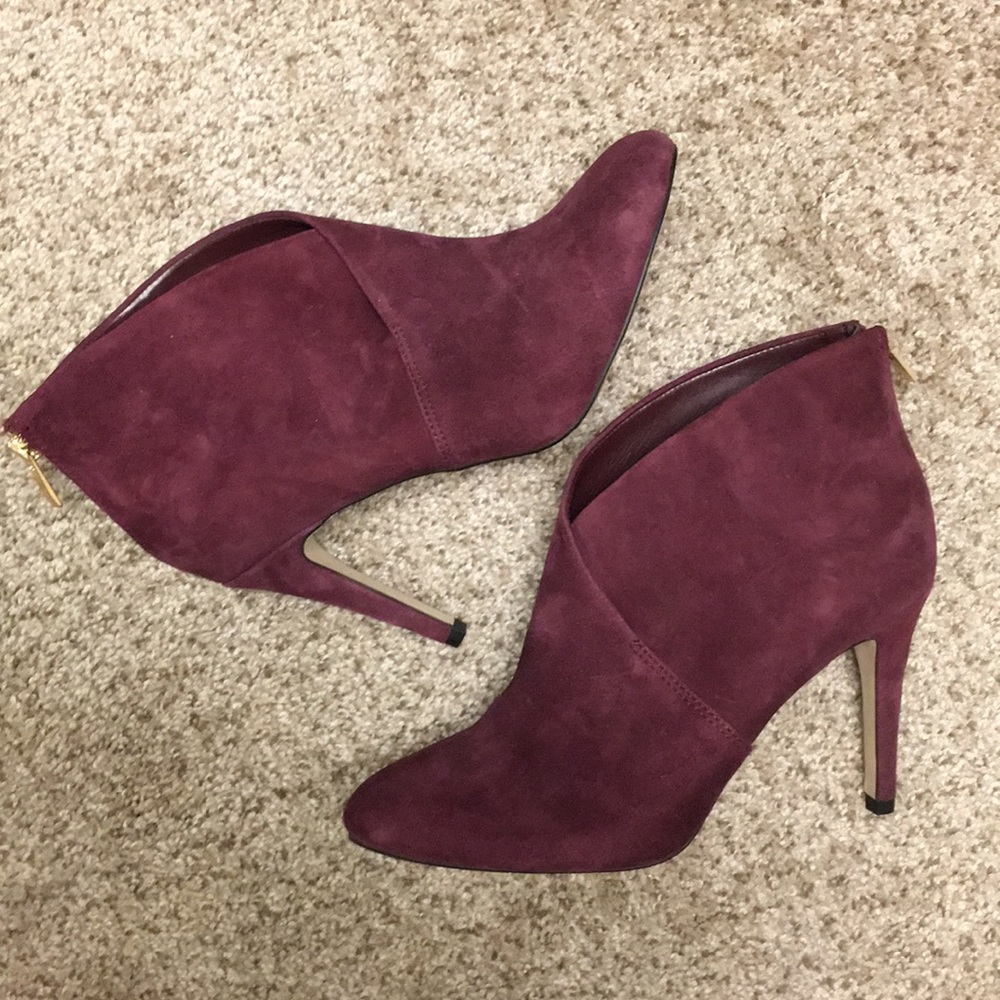 NWOT Aldo suede wine colored booties